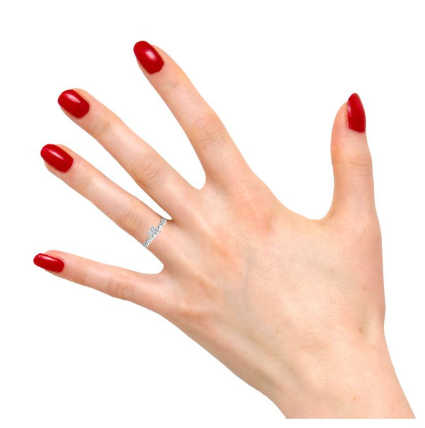 Princess Cut Diamond Tapered Lab Grown Diamond Band Engagement Ring