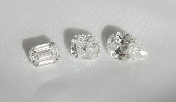 Diamond shapes - cushion cut diamond, emerald diamond, pear shaped diamond