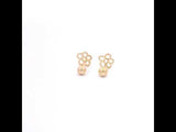 14k Gold Flower Studs