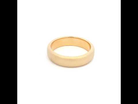 Round Yellow Gold Wedding Ring