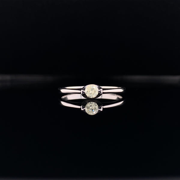modern white gold diamond ring