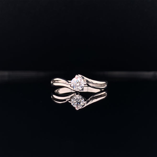 sleek diamond ring