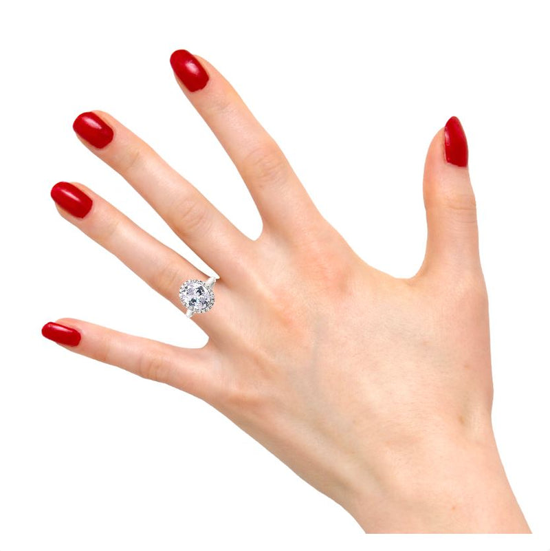Classic Oval Cut Diamond Engagement Ring