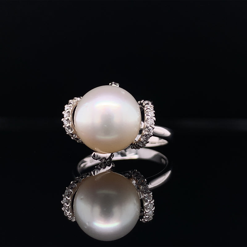 Princess Diamond Pearl Ring