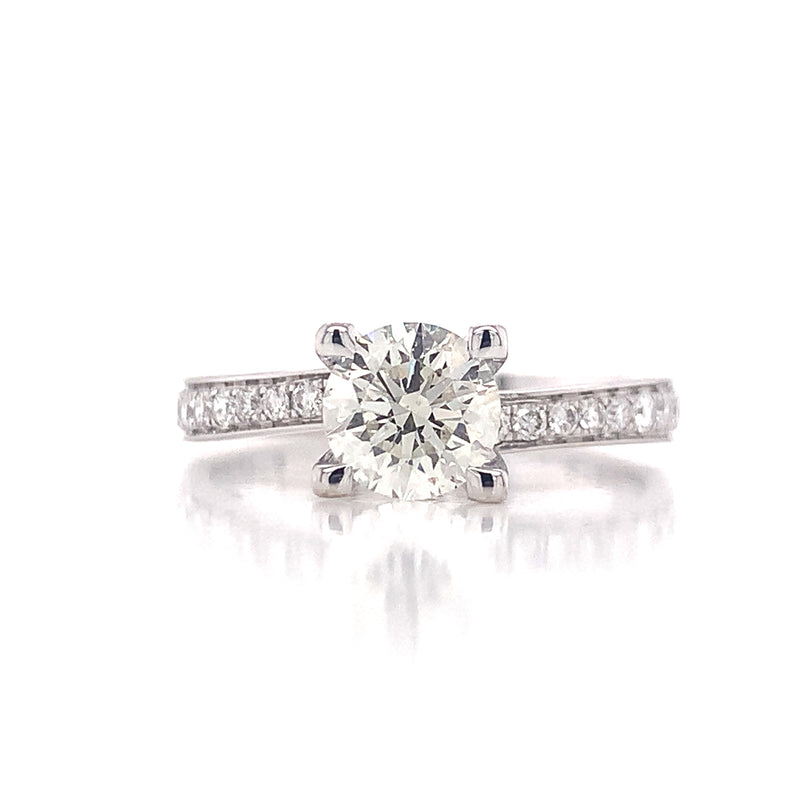 Four Prong Curved Round Cut Diamond Engagement Ring