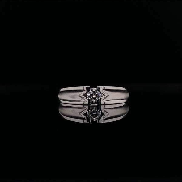 satin finish diamond ring with polished edges wedding ring